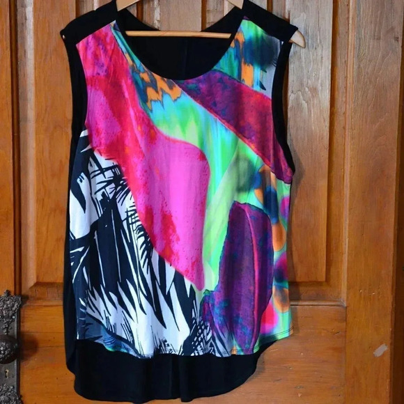 5/$25  Multicoloured Tank - Picture 1 of 5